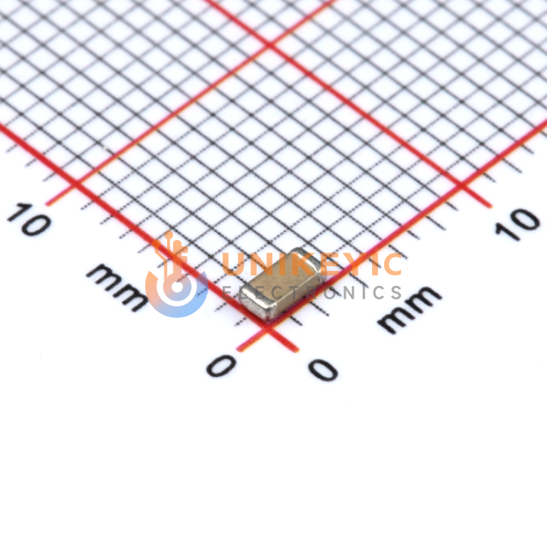 YAGEO CC1206KRX7R0BB471 image