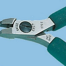 670 E 670 E