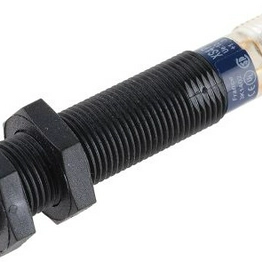 XS4P12PA370D Telemecanique Sensors