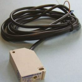 XS7G12PA140 Telemecanique Sensors