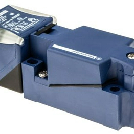 XS8C4A4PCG13 Telemecanique Sensors