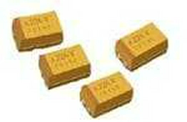 TCSE108M002CRSZ0700 AVX