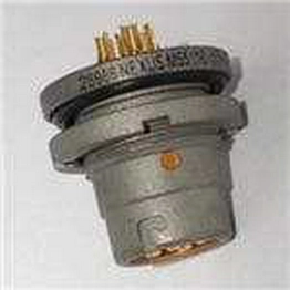 AP-135 Amphenol