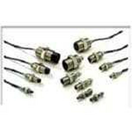 E2A-M18LS08-WP-C1 2M OMRON