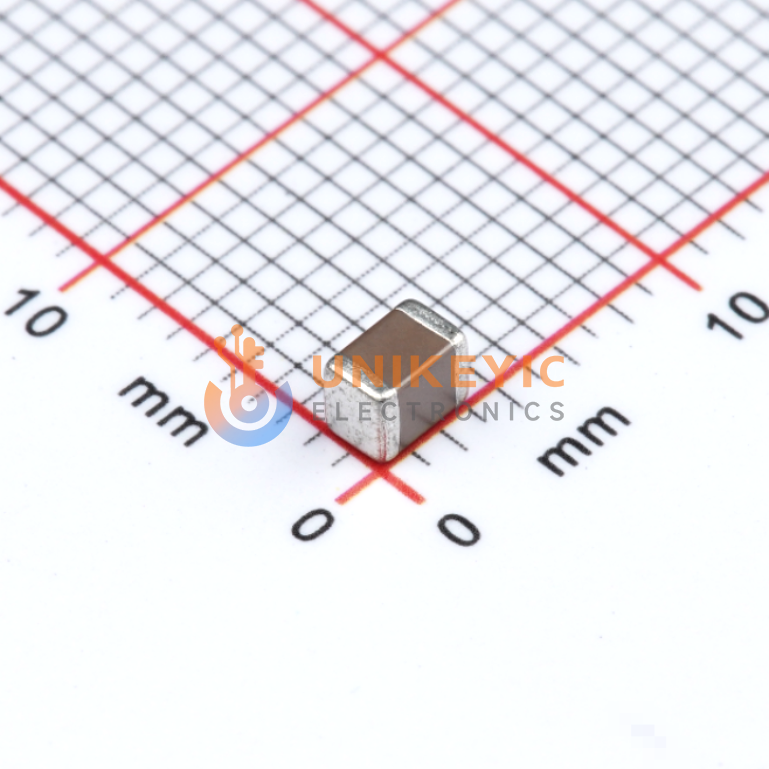 YAGEO CC1210KKX7R0BB225 image