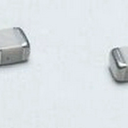 Murata Manufacturing NFM18PC105R0J3D image