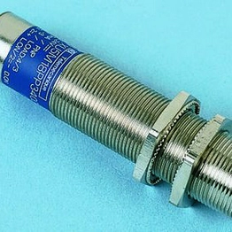 Telemecanique Sensors XU8M18MA230K image