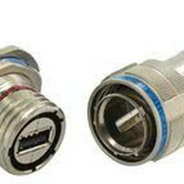 USBFTVX2SA2N03A Amphenol