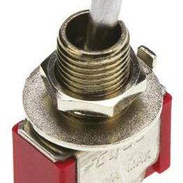 TE Connectivity 4-1825136-4 image