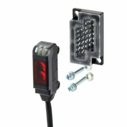 E3T-SR24 2M OMRON