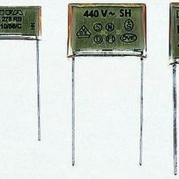 KEMET PME278RA4470MR30 image