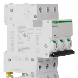A9F53316 Schneider Electric