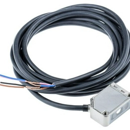 E3ZM-V81 2M OMRON