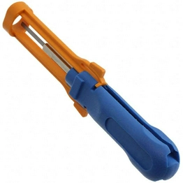 TE Connectivity 1-1579007-4 image