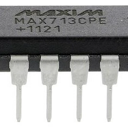 Analog Devices MAX713CPE+ image