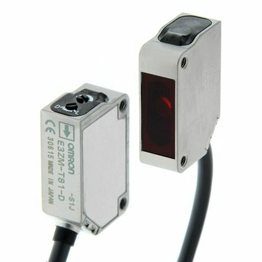 E3ZM-T81 5M OMRON