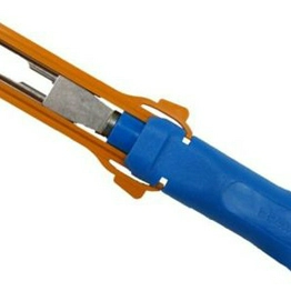 TE Connectivity 1-1579007-7 image