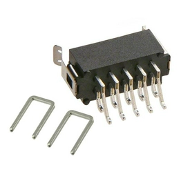 M80-6661242 HARWIN