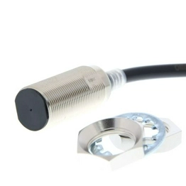 E2E-X11D218-T 5M OMRON